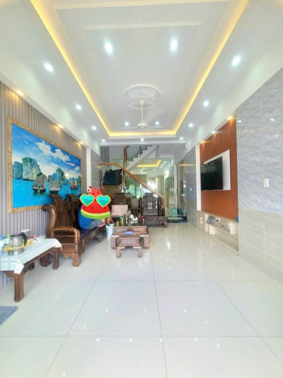 Bán nhà ĐẸP full Nội Thất 1 Trệt 2 Lầu,đường nhựa 12m,gần Metro Suối Tiên