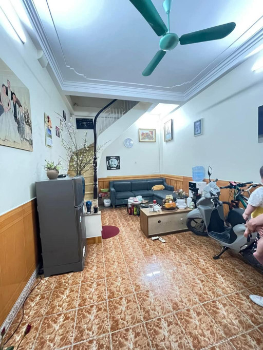 20M Ra Phố - Nhà Đẹp Thoáng - Trung Tâm Đống Đa - Kinh Doanh Online