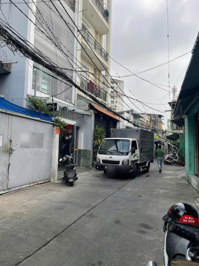 ‼️HÀNG HIẾM,Chỉ 1 căn Duy Nhất NGANG 4.5M,20m Ra HXH Ong Ích Khiêm,HĐT 10Tr- 5.1Tỷ