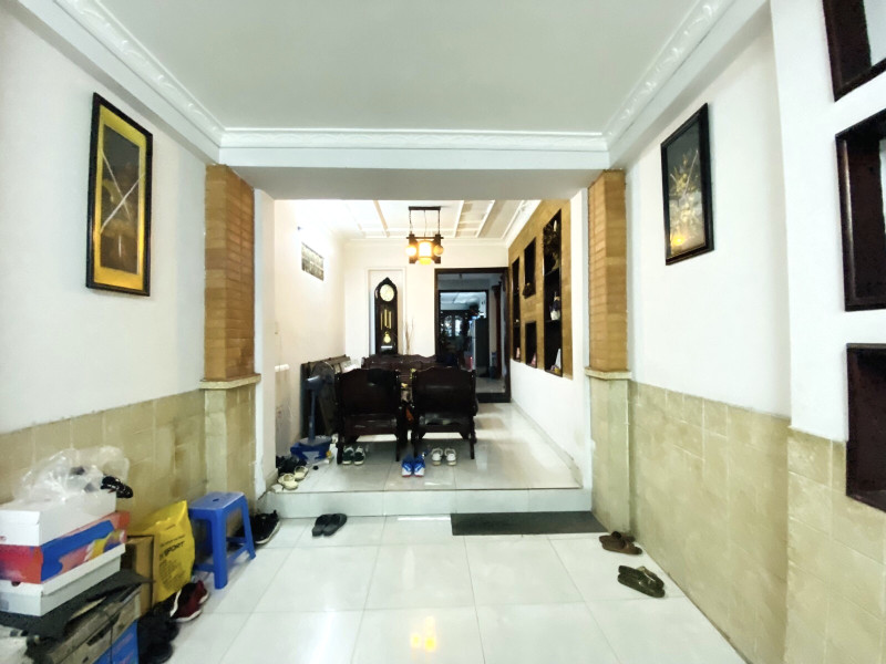 Bán nhà mặt phố quận 11 - Khu kinh doanh sầm uất ngày đêm - 5 tầng nở hậu tốt - 16 tỷ