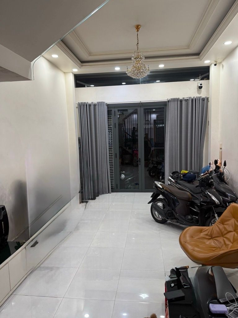 HẺM NHỰA 8M ÔNG ÍCH KHIÊM – 4 TẦNG BTCT – 4PN 4WC – 4,5x13 – GIÁ NHỈNH 12 TỶ – Ở & KINH DOANH ĐỈNH