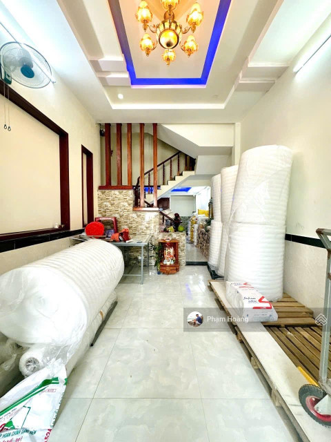 Chưa tới 2Tỷ sở hữu ngay nhà tại Ống Nước, Đông Hoà, Dĩ An, Sổ sẵn