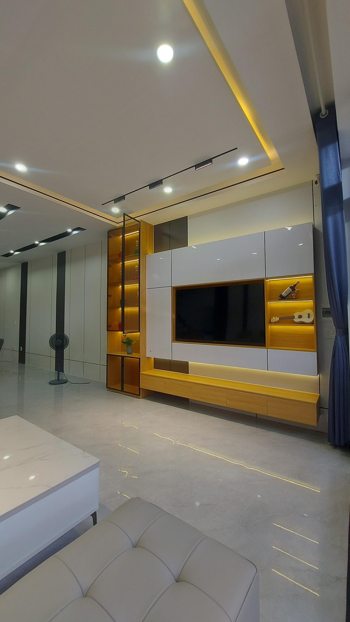 Nhà 3 tầng rất Vip. DT: 100m²,  giá 8.2 tỷ tại Đường Phạm Đình Bân Phường Hoà Quý Quận Ngũ Hành Sơn Đà Nẵng