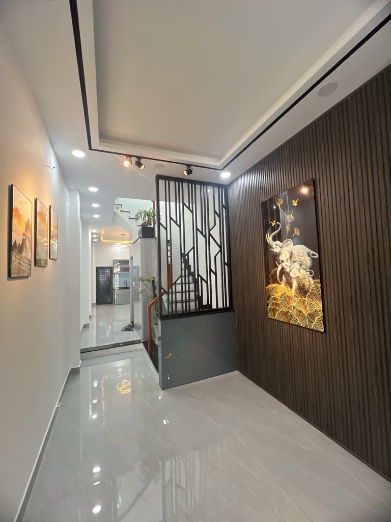 Mặt tiền kinh doanh đa nghành nghề,quận 8, Đường phạm hùng , 40m2  ,sổ đẹp, 5,2 tỷ