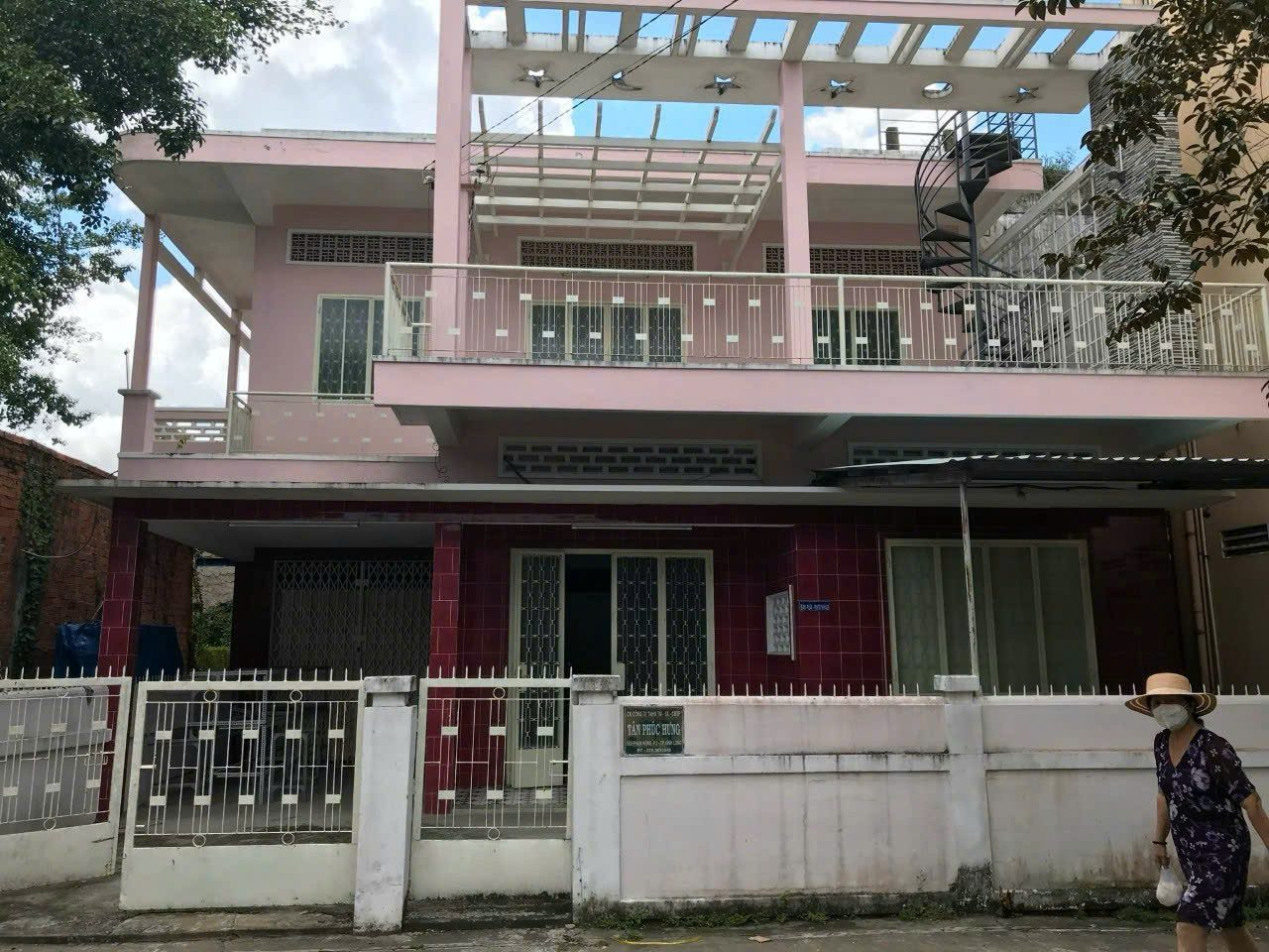 (Ncc) Bán đất 2138.5m² có sẵn 450.8m² thổ cư ngang 11.7m giá 50.5 tỷ tại Đường Phạm Hùng Phường Long Châu, tỉnh Vĩnh Long