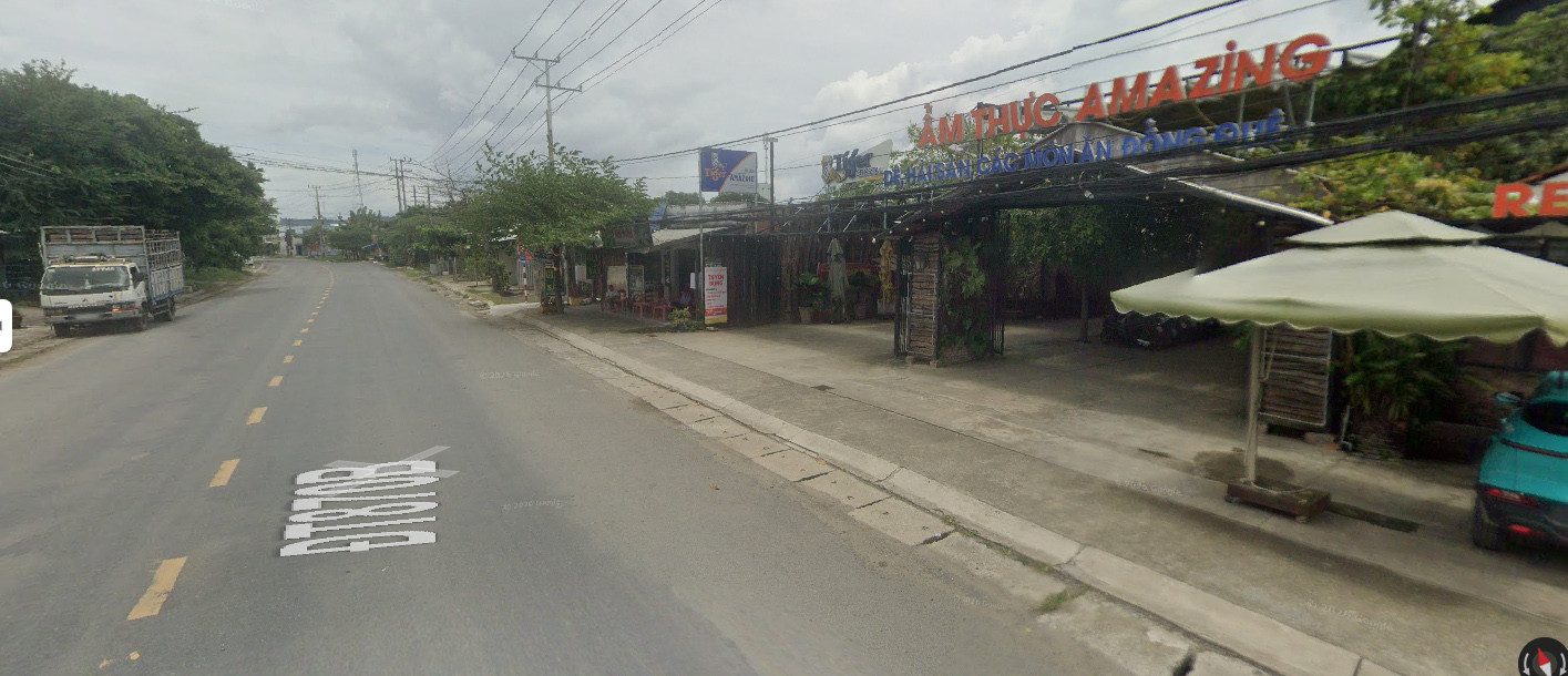 Đất mặt tiền đường Phạm Hùng