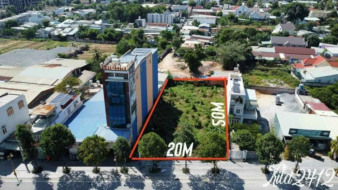 Mt kinh doanh Phạm Ngọc Thạch-Hiệp Thành (phường Phú Lợi-TP.HCM) xây khách sạn,văn phòng...ngang 20m đẹp