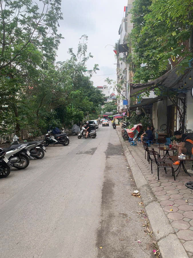 BÁN NHÀ HIẾM PHỐ PHẠM NGỌC THẠCH - 40M2 6T-MT 4M GIÁ 11,5 TỶ-NGÕ TO NHƯ PHỐ, CÓ VỈA HÈ - TRUNG TÂM ĐỐNG ĐA - LIỀN KỀ VINCOM