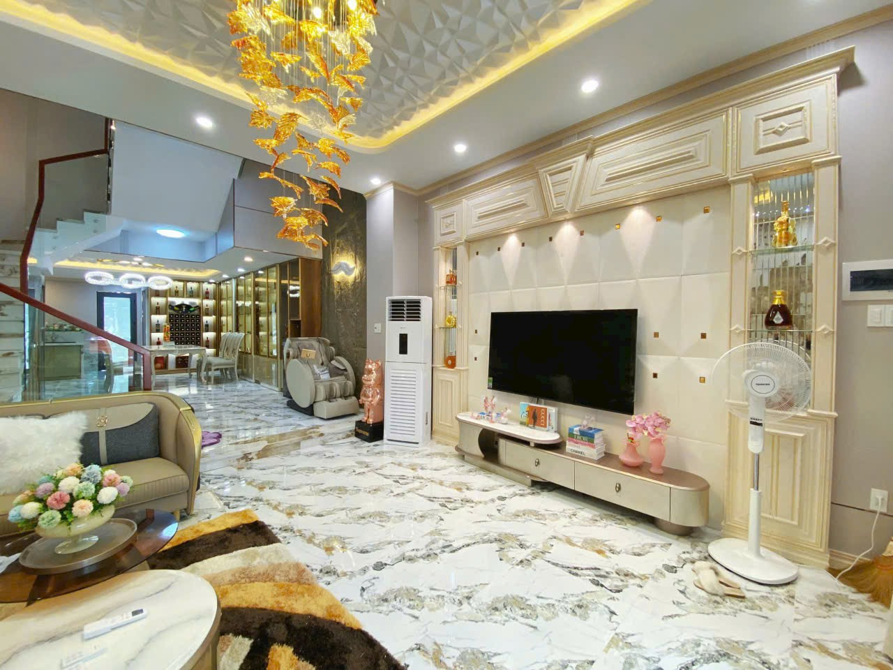 Bán nhà Phạm Phú Tiết, Gần BV Vinmec