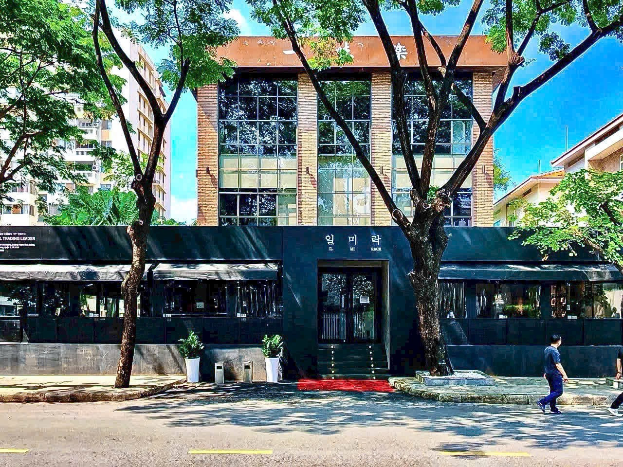 Cho thuê nhà phố kinh doanh mở nhà hàng khu vực sầm uất Phú Mỹ Hưng