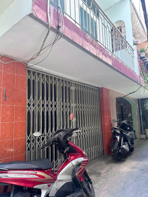 Nhà 4x12m hẻm 2117 Phạm Thế Hiển P6Q8