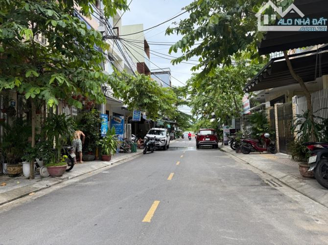 Bán nhà 3 Tầng sát Biển Mỹ Khê, đường Phạm Tu, Sơn Trà