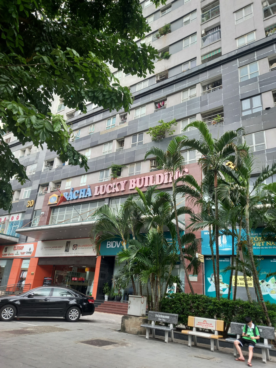 Em cần bán căn hộ chung cư Bắc Hà Lucky Building