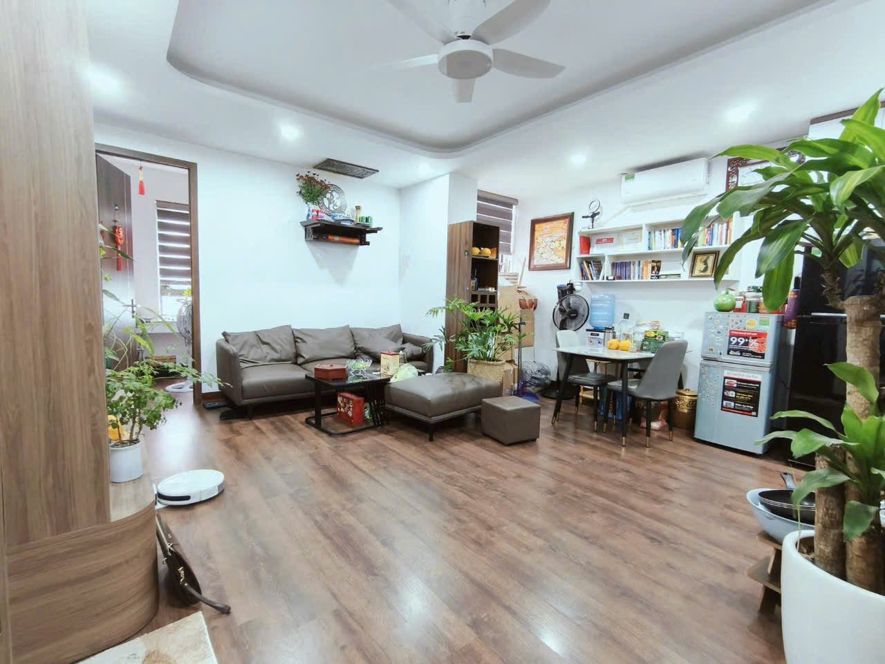 Siêu phẩm chung cư Thành Phố Giao Lưu - Full nội thất - 80m ra hồ điều hoà, 100m ra Vincom Plaza