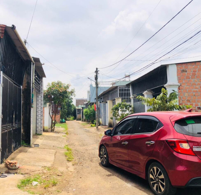 Đất hẻm Phạm Văn Đồng