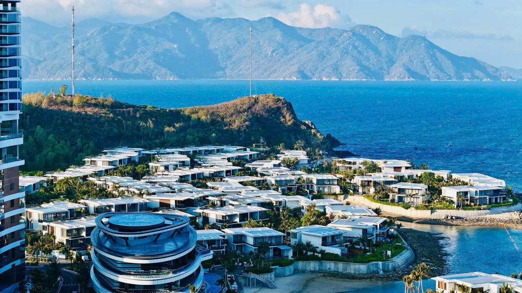 Gran Meliá Nha Trang đã hoàn thiện và vận hành tốt - đã có sổ hồng từng căn - giới hạn 98 căn dinh thự 6 sao duy nhất tại Việt Nam thứ 2 khu vực Châu Á