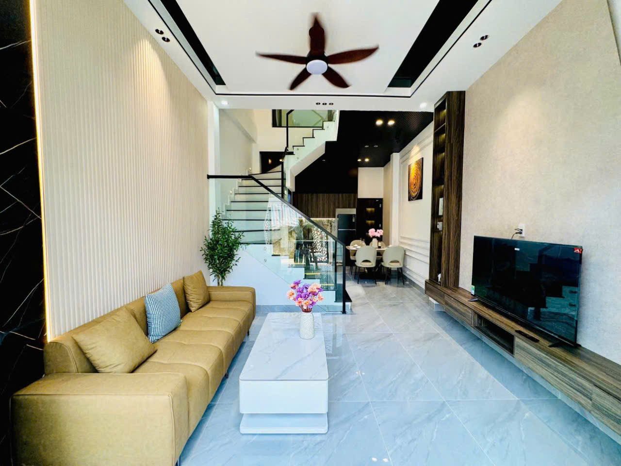 Nhà Phạm Văn Nghị 📌📌📌LÀM VIỆC TRỰC TIẾP Giá(*) TỐT !!!