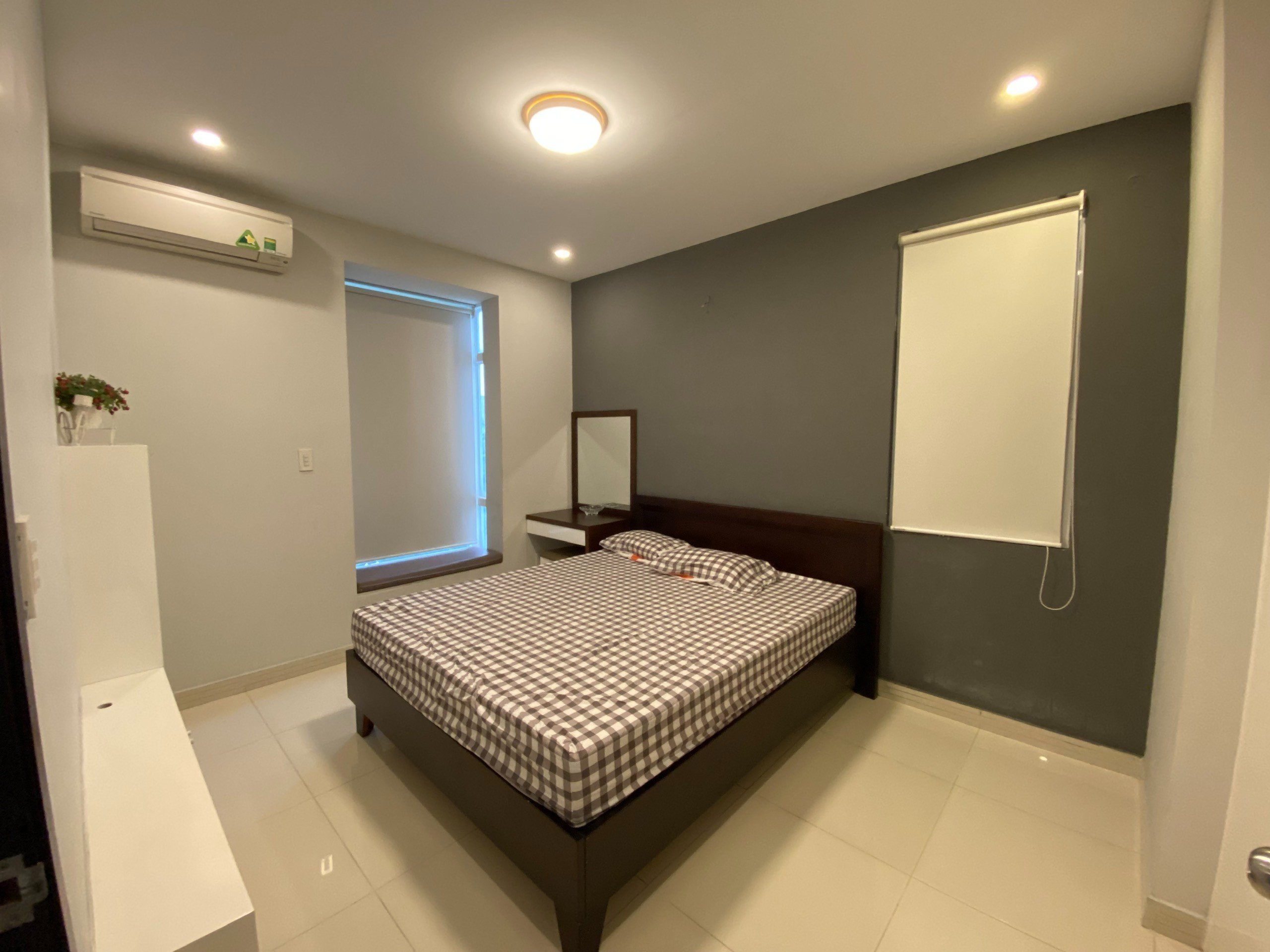 Cho Thuê Căn Hộ Sky Garden PMH Q7 2pn 1wc Giá Chỉ 12 Triệu đầy đủ Nội Thất Lh 0935382677 Luân