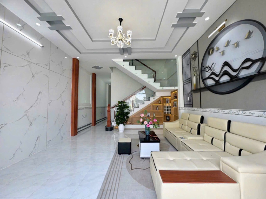 Chính chủ bán nhà 1 lầu – 80m² – mặt tiền Phạm Văn Thành, Phường 4, TP. Tân An – SHR – 2.3 tỷ