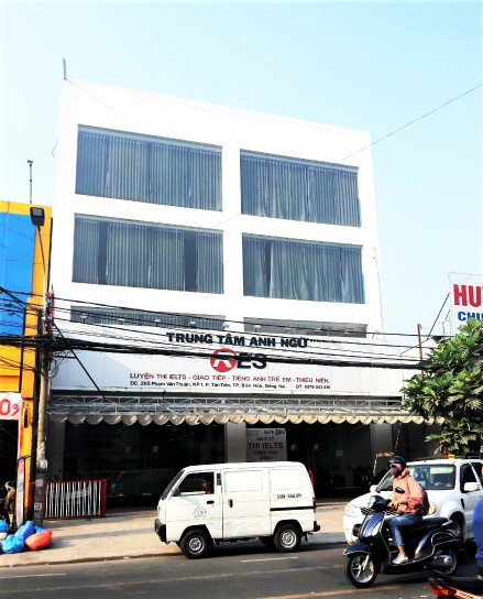 Bán mặt tiền Phạm Văn Thuận, Biên Hòa, Gần 1600m2 sàn sử dụng, đang cho thuê 170tr