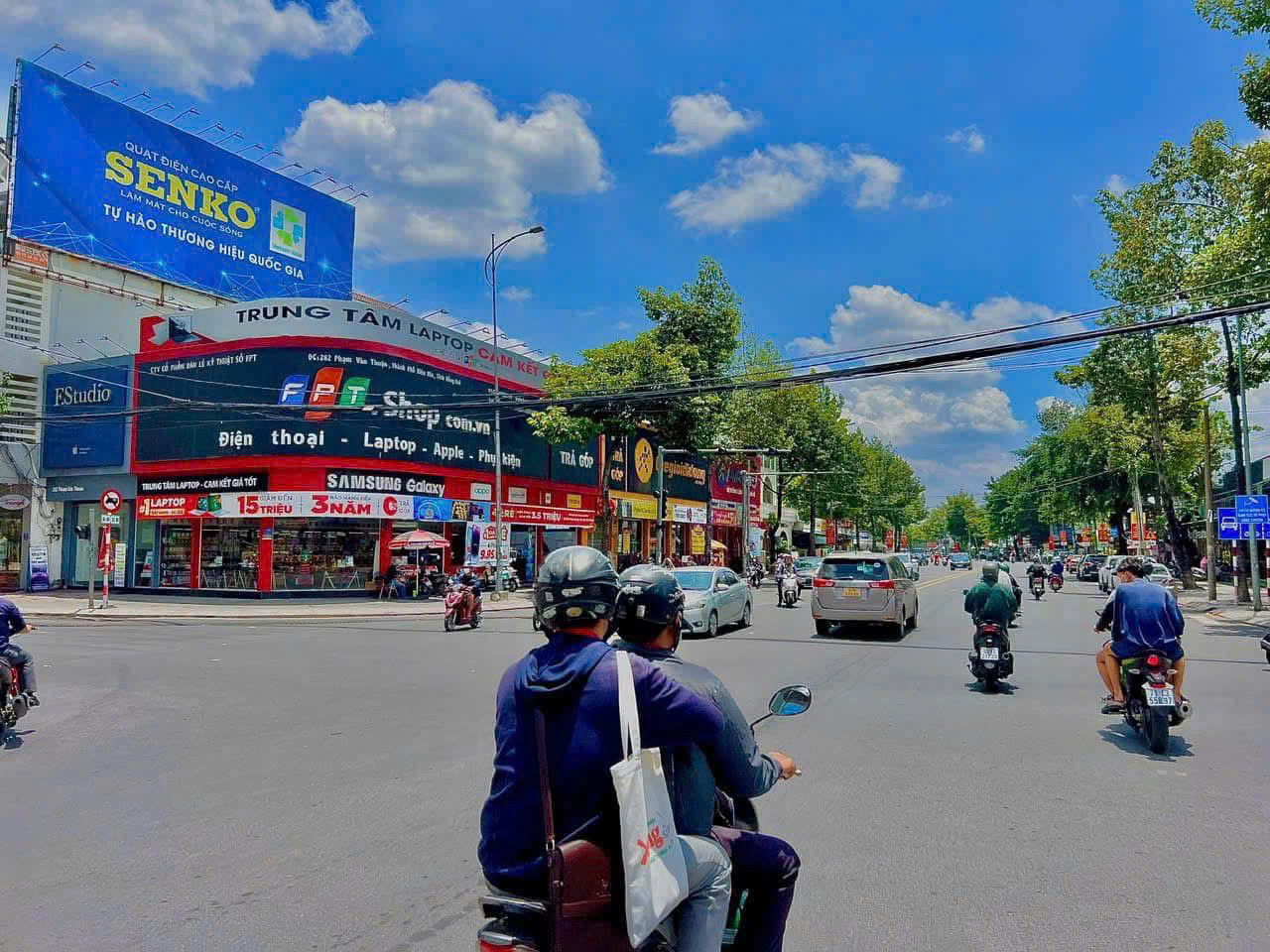 Bất động sản đẹp, sẳn dòng tiền tốt, mặt tiền Phạm Văn Thuận, Gần VINCOM!