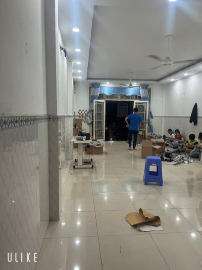 Bán nhà 1 Trệt 2 Lầu Trung Tâm Dĩ An 104m2,đường xe hơi,gần trường Câp 3 Dĩ An