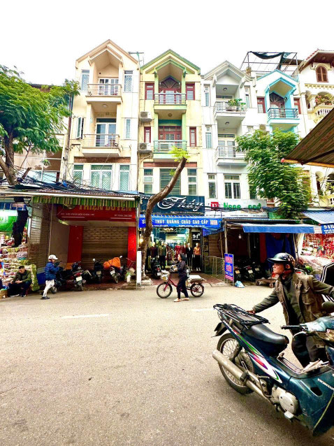 Nhà Mặt Đường Phan Bội Châu đẹp nhất tuyến