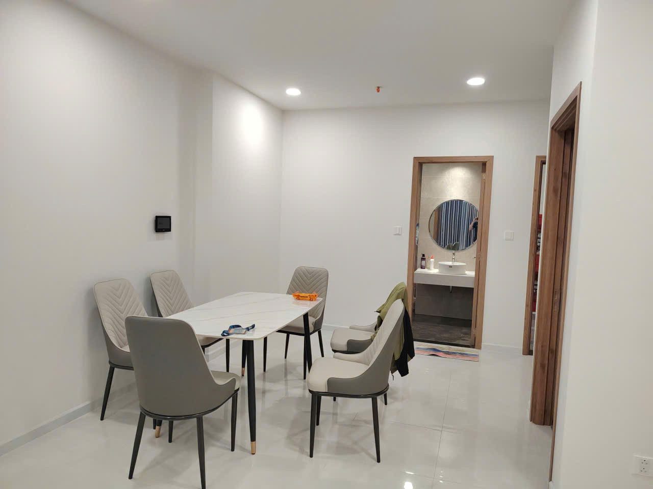 Căn hộ The Maison 69m2 2PN 2WC tầng trung, view đẹp, giá chỉ 7Tr/th