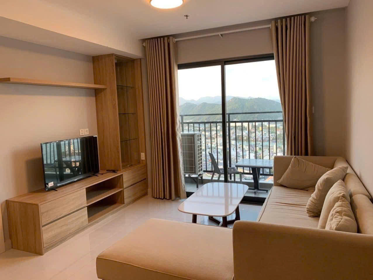 Căn hộ 3pn view biển D'Qua Hotel cách chợ Đầm và bãi biển 200m