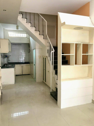 NHÀ ĐƯỜNG PHAN ĐĂNG LƯU - 32M - 2 TẦNG - 2PN - NHỈNH 4 TỶ