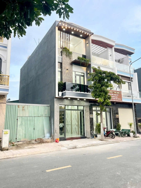 NHÀ PHỐ MỚI HOÀN THIỆN 4PN AN PHÚ BÌNH DƯƠNG CŨ