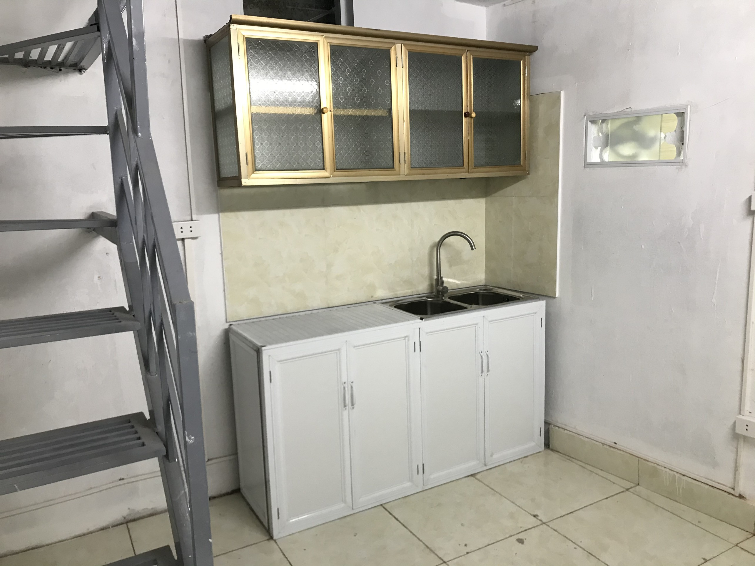 Bán gấp nhà mặt phố Phan Đình Giót, 165m2, mặt tiền rộng 12.5m, đường ô tô, kinh doanh, giá 41 tỷ