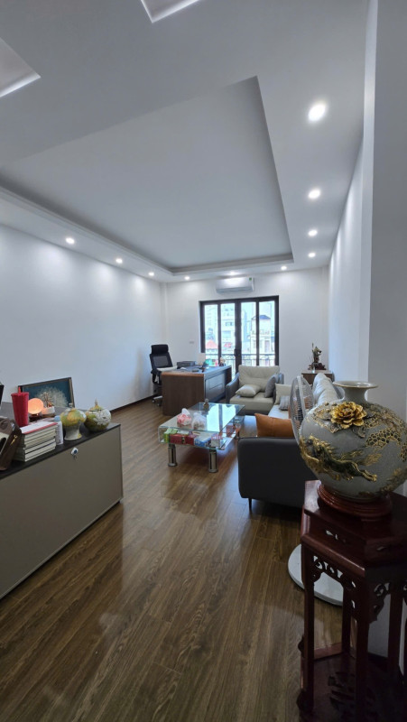 Bán nhà Phan Đình Giót 68m² ngang 4.2m giá 26.3 tỷ Phường Phương Liệt (LH: Zalo 0862299066)
