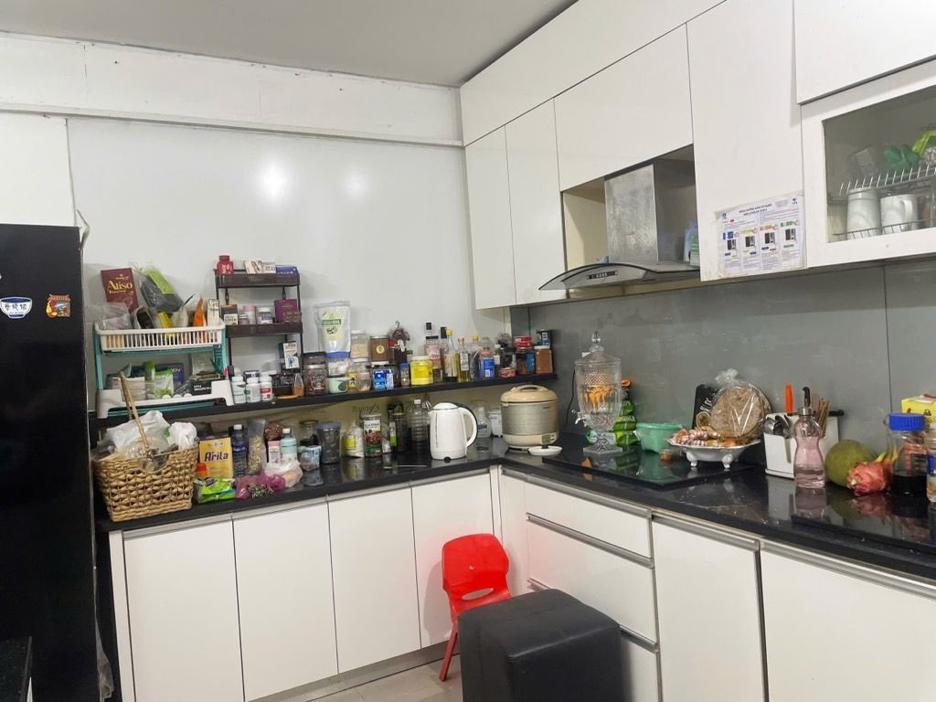 Bán nhà 4 tầng phú nhuận