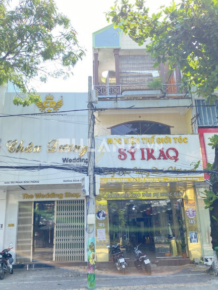 Cho thuê nhà 2 mặt tiền và đất trống Phan Đình Phùng Quảng Ngãi giá ngộp