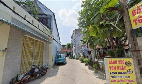 BÁN NHÀ K253 PHAN ĐÌNH PHÙNG
CHÁNH LỘ, TP QUẢNG NGÃI.