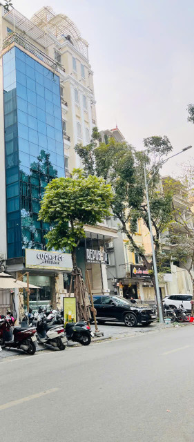 BÁN TÒA NHÀ LÔ GÓC PHAN ĐÌNH PHÙNG- HOÀN KIẾM, 110 M2, MT 10M, GIÁ 139 TỶ.