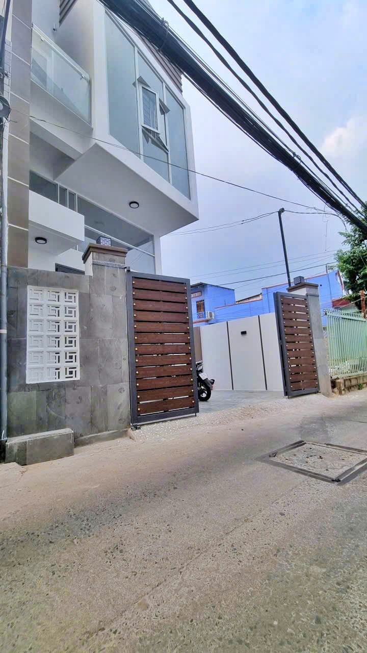 Bán nhà 1 lầu gần Chợ Đêm Biên Hùng 72m2 SHR,thổ cư đường oto (P.Quang Vinh-Trấn Biên)