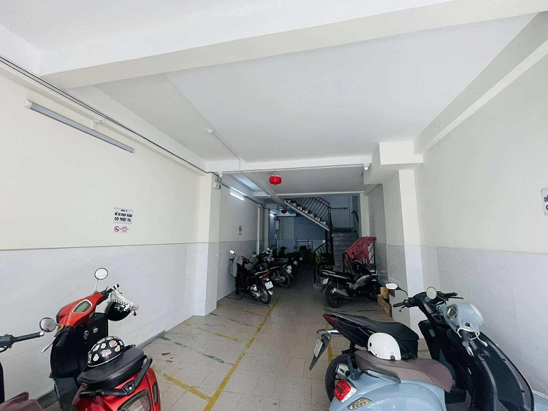 Bán CHDV HXH 19 phòng, Phan Huy Ích, P12, Gò Vấp, 103m2, 7 tầng, thang máy, thu nhập ngay