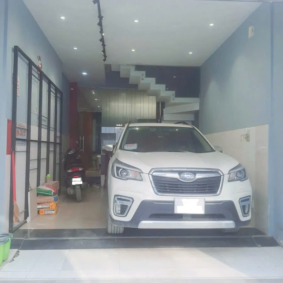 Nhà 4 tầng có thang máy, hxh 6m Phan Huy Ích, 60m², giá 7.8 tỷ, ở ngay hoặc làm văn phòng