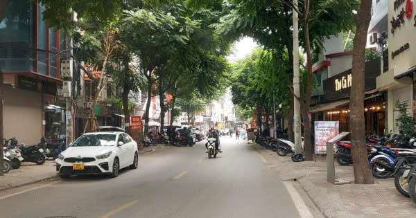 BÁN NHÀ MẶT PHỐ PHAN KẾ BÍNH, BA ĐÌNH - 60M² x 9T CÓ HẦM - MT 5.5M - VỈA HÈ- GIÁ HƠN 40 TỶ