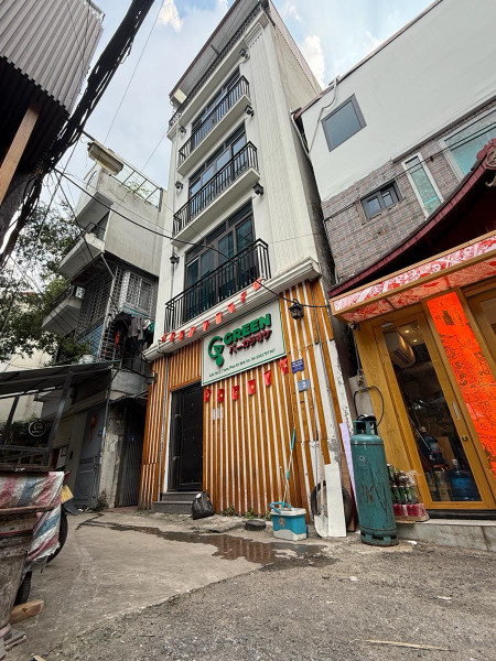 Bán nhà 43m² ngang 5m giá 19.5 tỷ Phường Giảng Võ