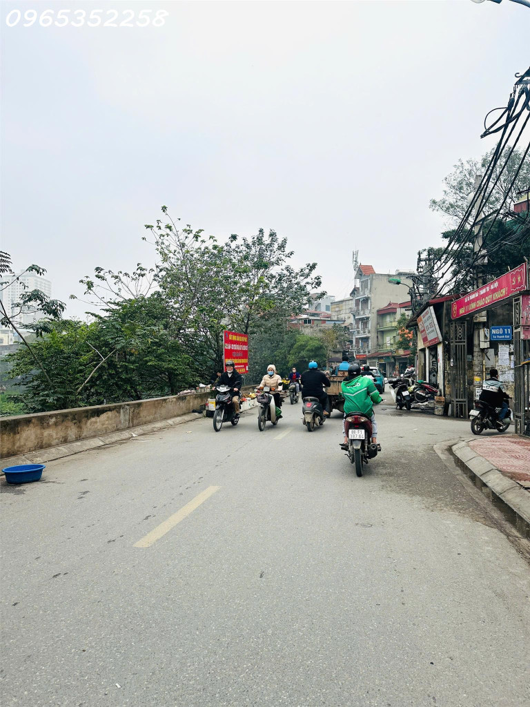 Bán mảnh khu đất 131m ô tô trong ngôi nhà khu Tả Thanh Oai, Thanh Trì