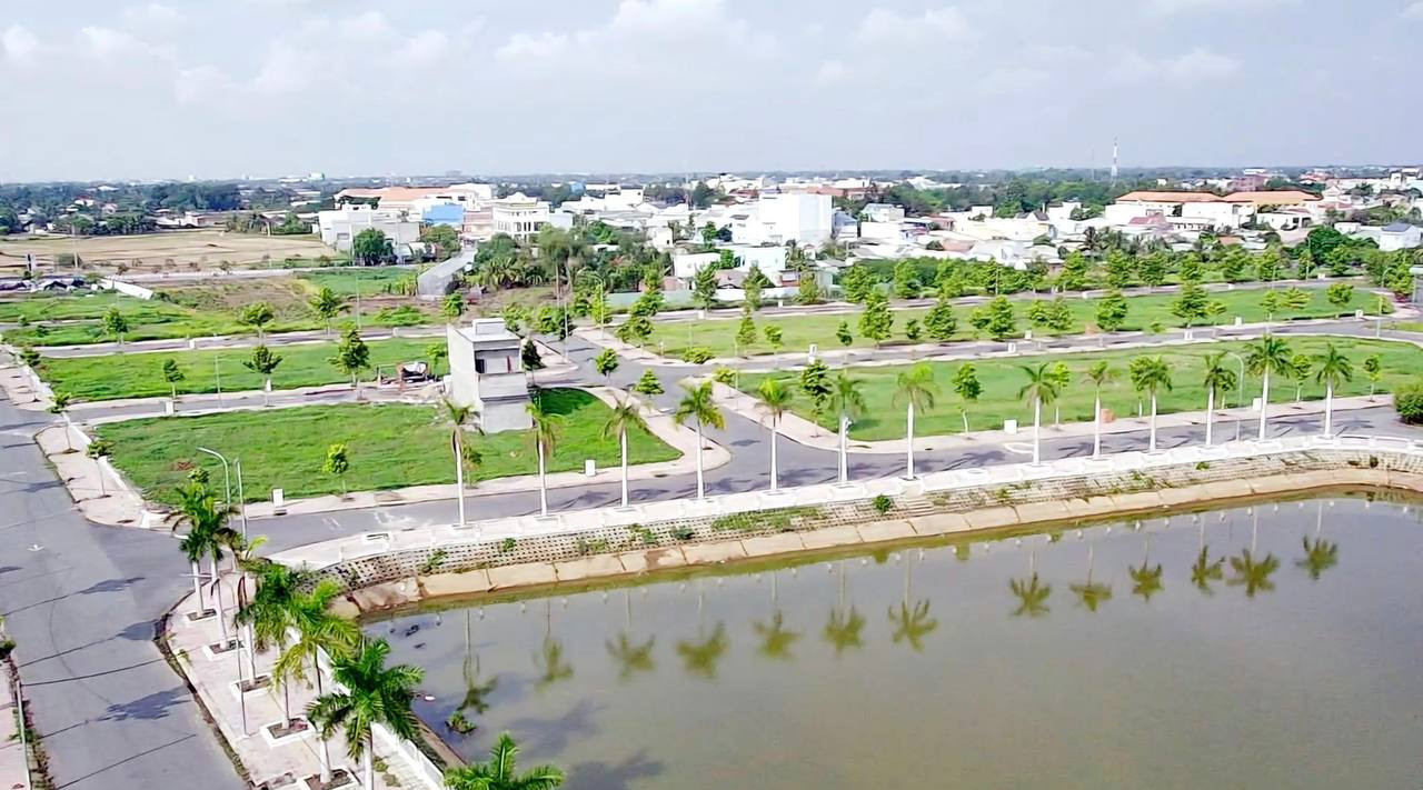 Cần bán 100m2 đất đô thị giá rẻ