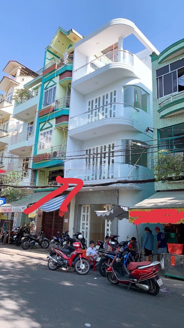 Nhà Phan Văn Trị Q5 hẻm xe hơi 4m, diện tích 40,4m2 giá chỉ 2ty9 thuận tiện qua các quận trung tâm.