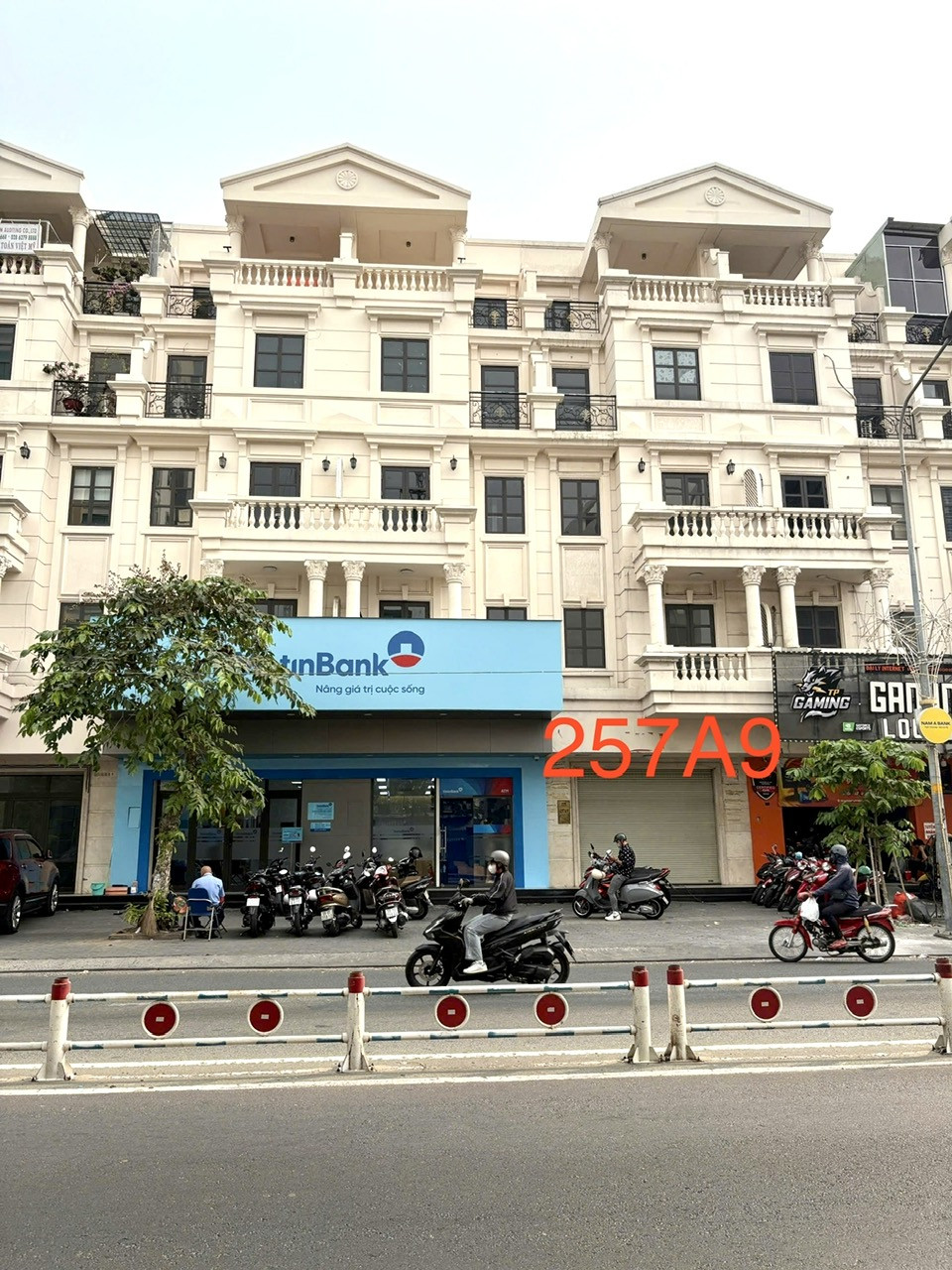 CHO THUÊ NHÀ MẶT TIỀN 1 TRỆT + 4 LẦU – NGUYỄN VĂN LƯỢNG, GÒ VẤP – CITYLAND PARK HILLS