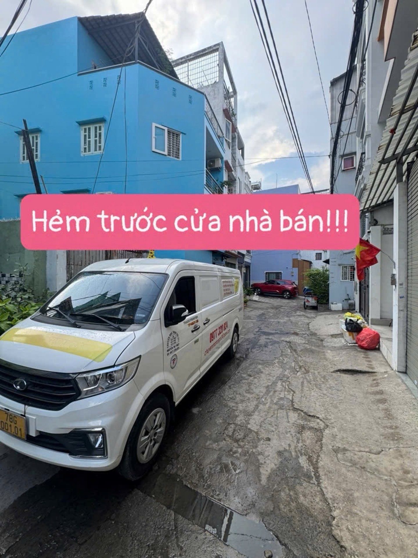 Nhà bán phan văn trị 2 tầng mới tặng nội thất