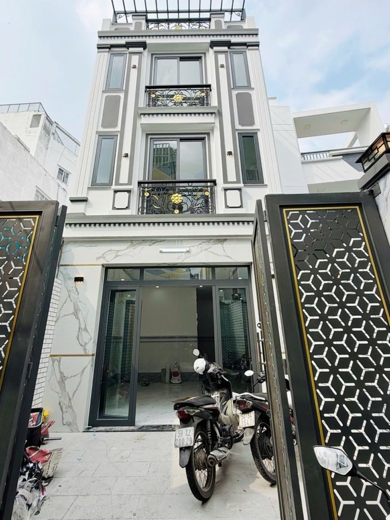 🏡 NHÀ MỚI 8PN – THANG MÁY – HXH – CÁCH MT 30M PHAN VĂN TRỊ