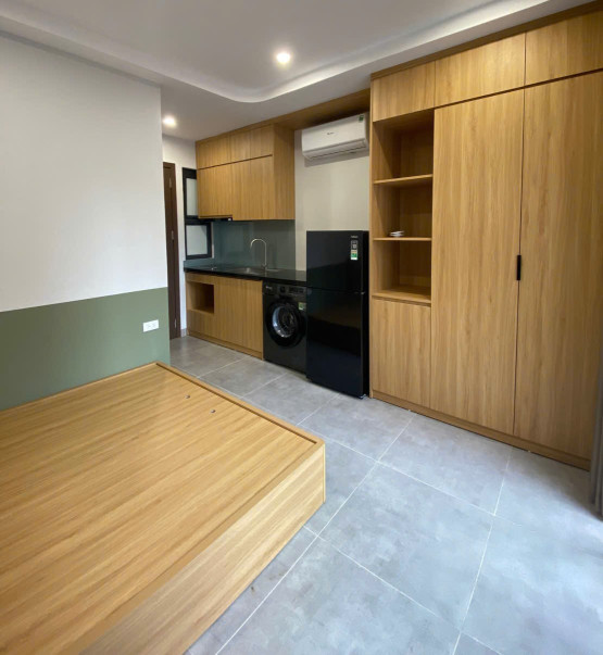 (Cực hiếm) Căn hộ Studio cao cấp 25m2 mới khai trương ở phố 8/3 - Hai Bà Trưng - Có máy giặt riêng