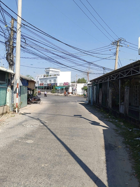 BÁN ĐẤT